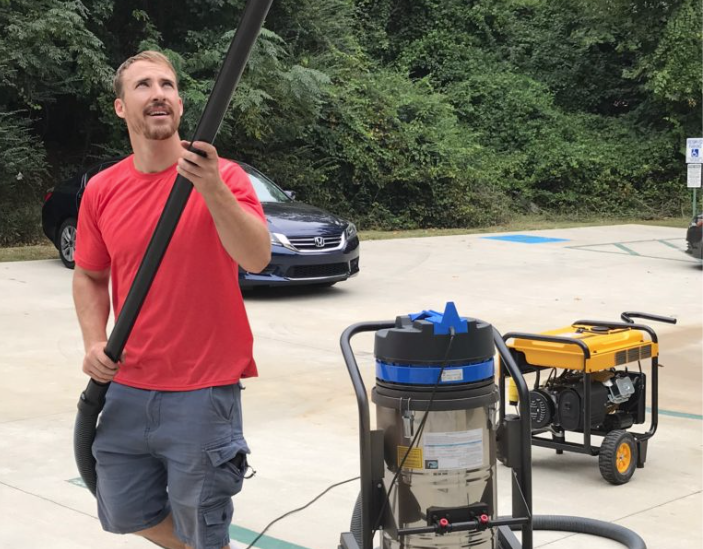 Gutter Cleaning Fairburn, GA Guru Gutter Cleaning Gutter Cleaners